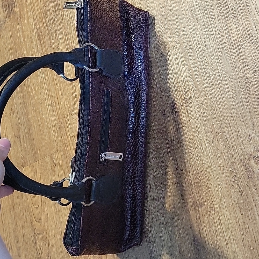 Wine Clutch with Corkscrew - Picture 2 of 5